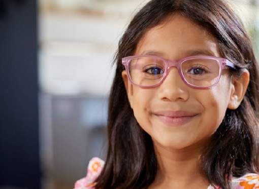 Leia mais sobre o artigo Astigmatismo infantil tem cura?