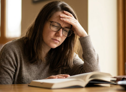 Leia mais sobre o artigo Hipermetropia e astigmatismo: diferenças, sintomas e tratamento
